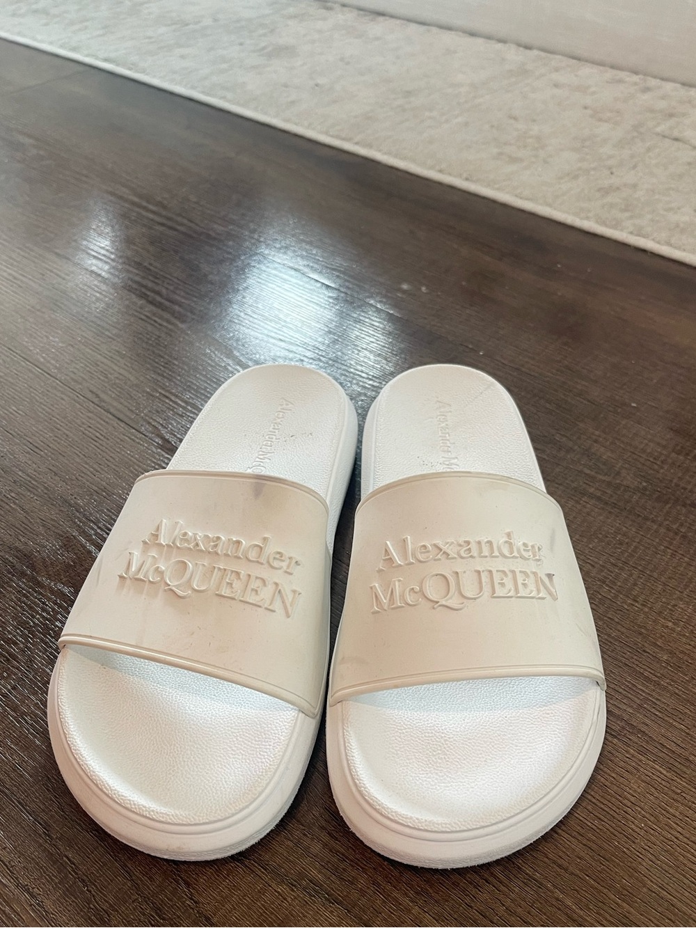 Alexander McQueen Ivory Embossed Logo Slide Sandals